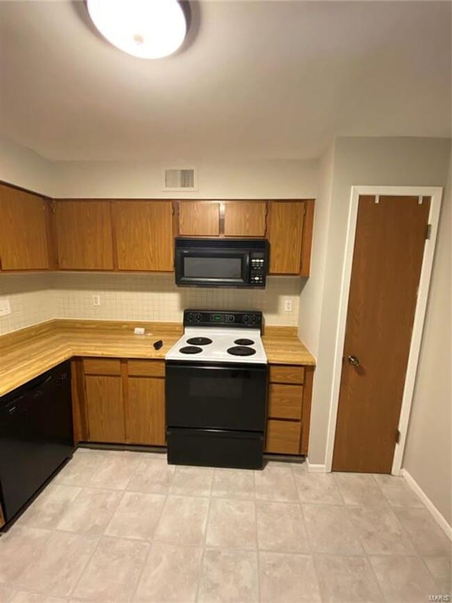 Building Photo - 12842 Portulaca Dr