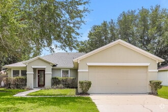Building Photo - 7109 Beekman Lake Dr