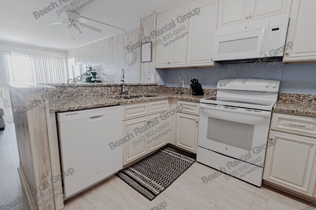 Building Photo - 4315 S Ocean Blvd