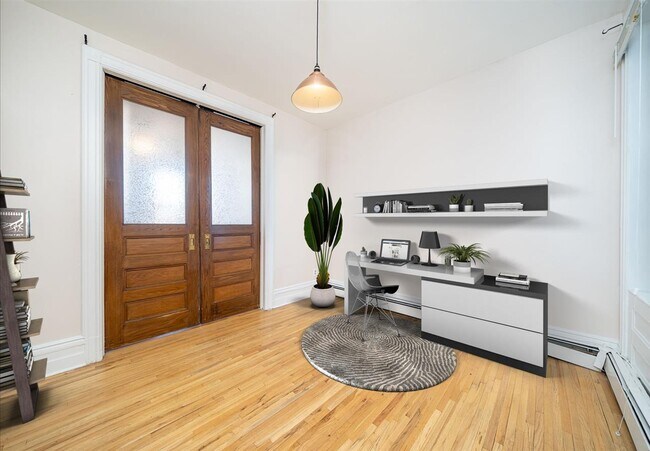 Foto del edificio - 253 10th St