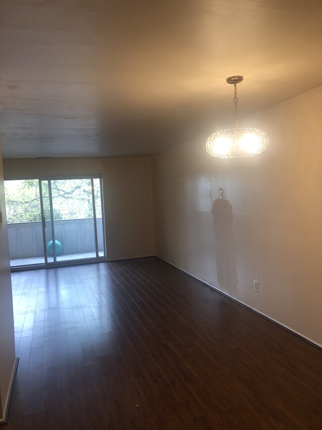 Living room - 46 Township Line Rd