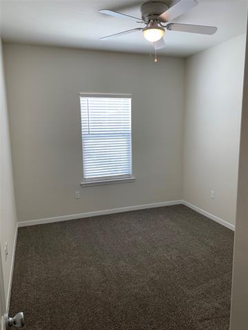 Foto del edificio - 2321 N Hickory St