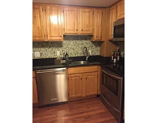 Foto del edificio - 165 Quincy Shore Dr