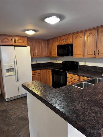 Building Photo - 6833 Outland Dr