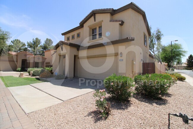 Foto del edificio - 2039 W Olive Way