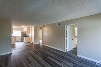 2 BR, 2 BA - 1079 SF - Alta Cima