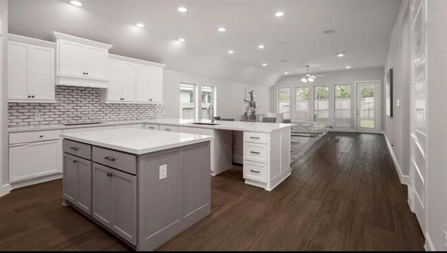Building Photo - 16819 Ramsay Cascades Dr
