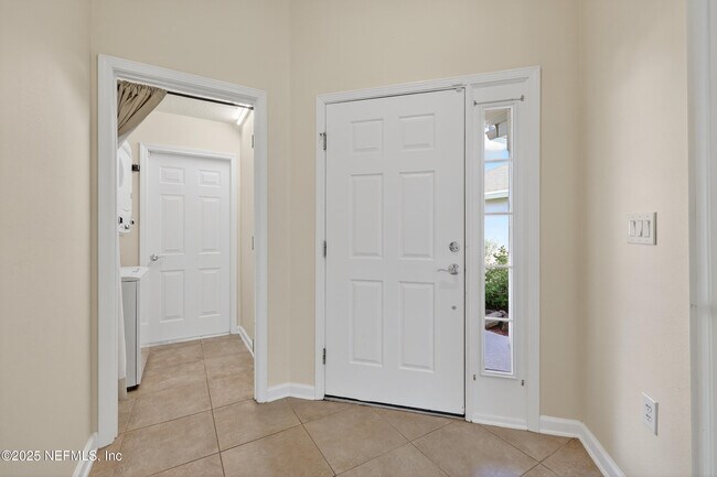 Building Photo - 8986 Tropical Bend Cir