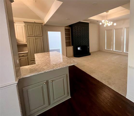 Foto del edificio - 920 Cat Hollow Ct