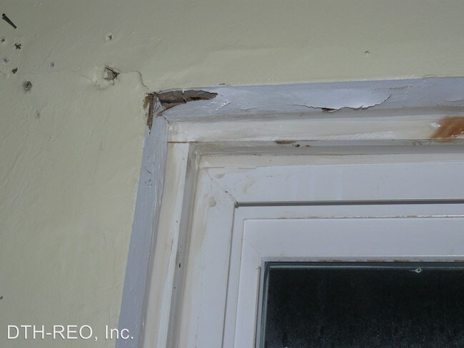 Building Photo - 136 View Ct