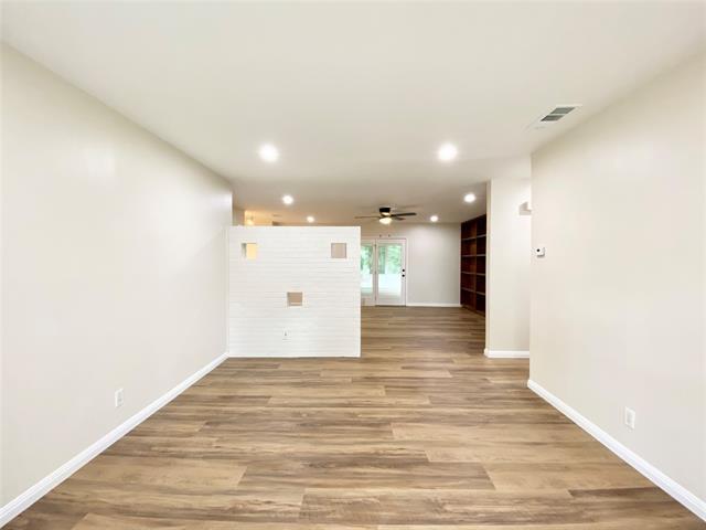 Foto del edificio - 1314 Timberlake Cir