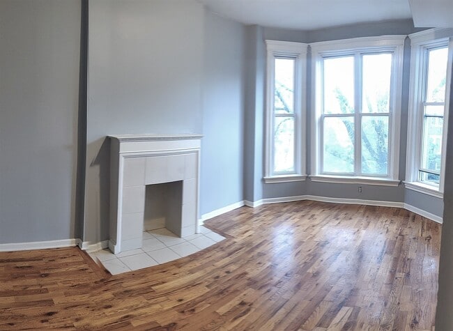 Foto del edificio - 4243 S Calumet Ave