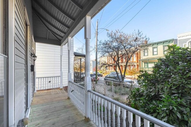 Building Photo - 521 N 22nd St