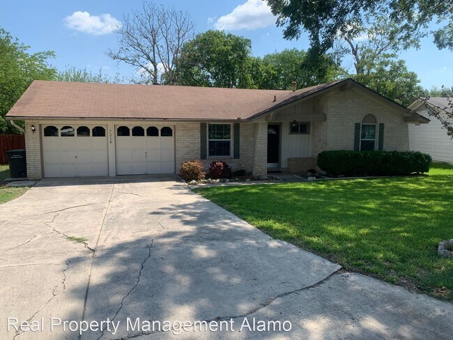 Building Photo - 3 br, 2 bath House - 7218 Desilu Dr