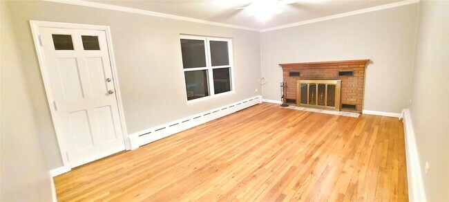 Foto del edificio - 48 Medway Ave