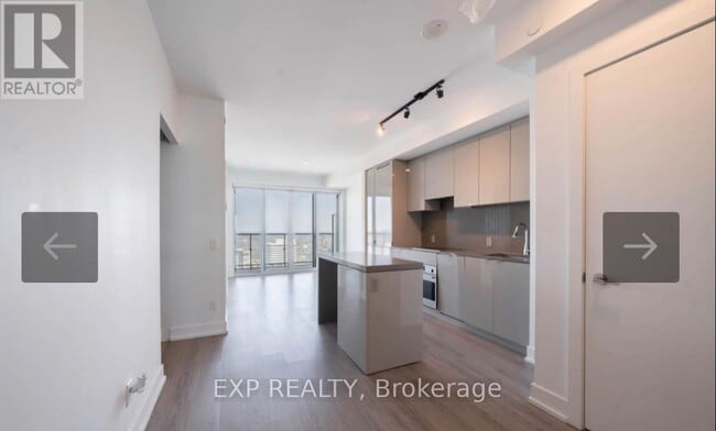 Photo du bâtiment - 7 Grenville St