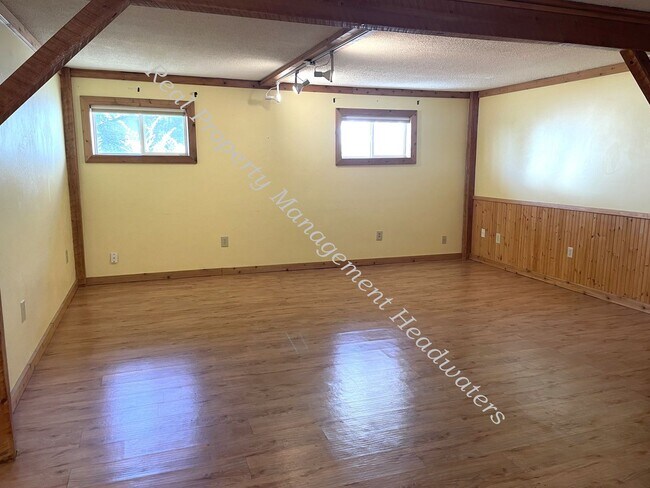 Foto del edificio - 5275 N Montana Ave