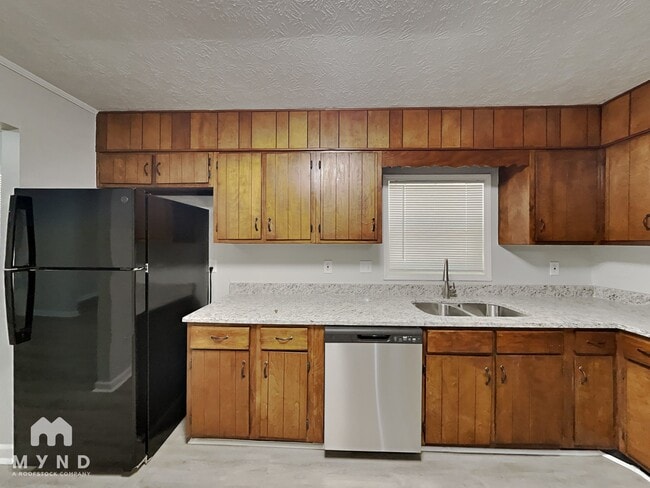 Building Photo - 2050 Sandgate Cir SW