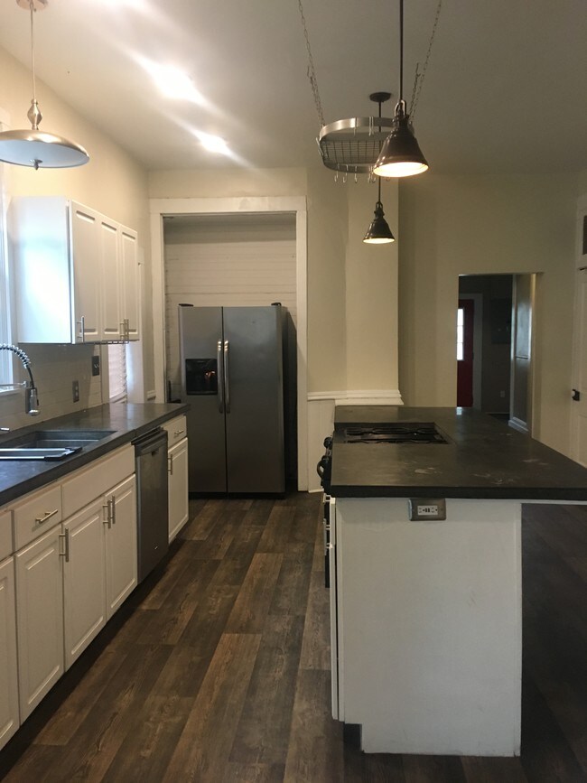 Kitchen - 1202 S 4th St