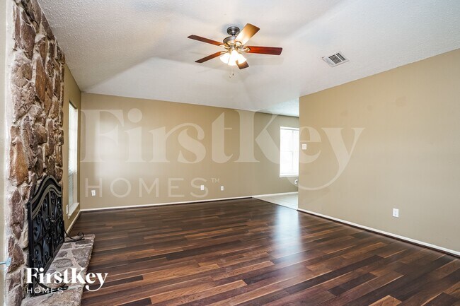 Building Photo - 18607 Andalusian Dr