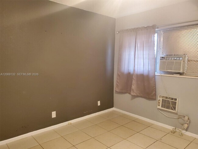Foto del edificio - 280 SW 11th Ave
