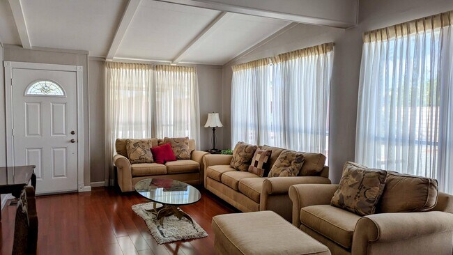 Building Photo - 73530 Red Cir