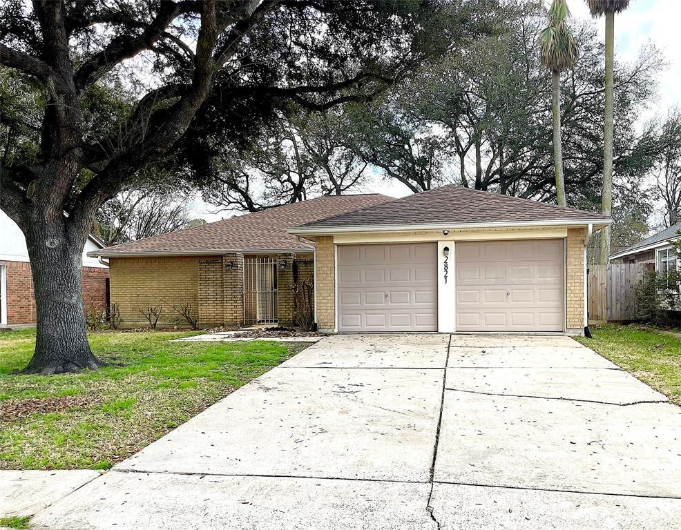 Foto principal - 2821 Pine Mills Dr