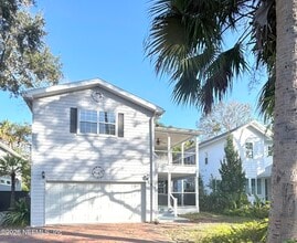 Building Photo - 385 Fifth St