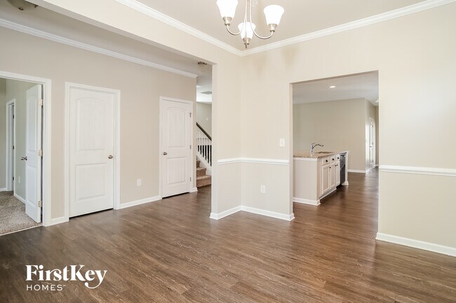 Building Photo - 327 Stoney Hollow Rd