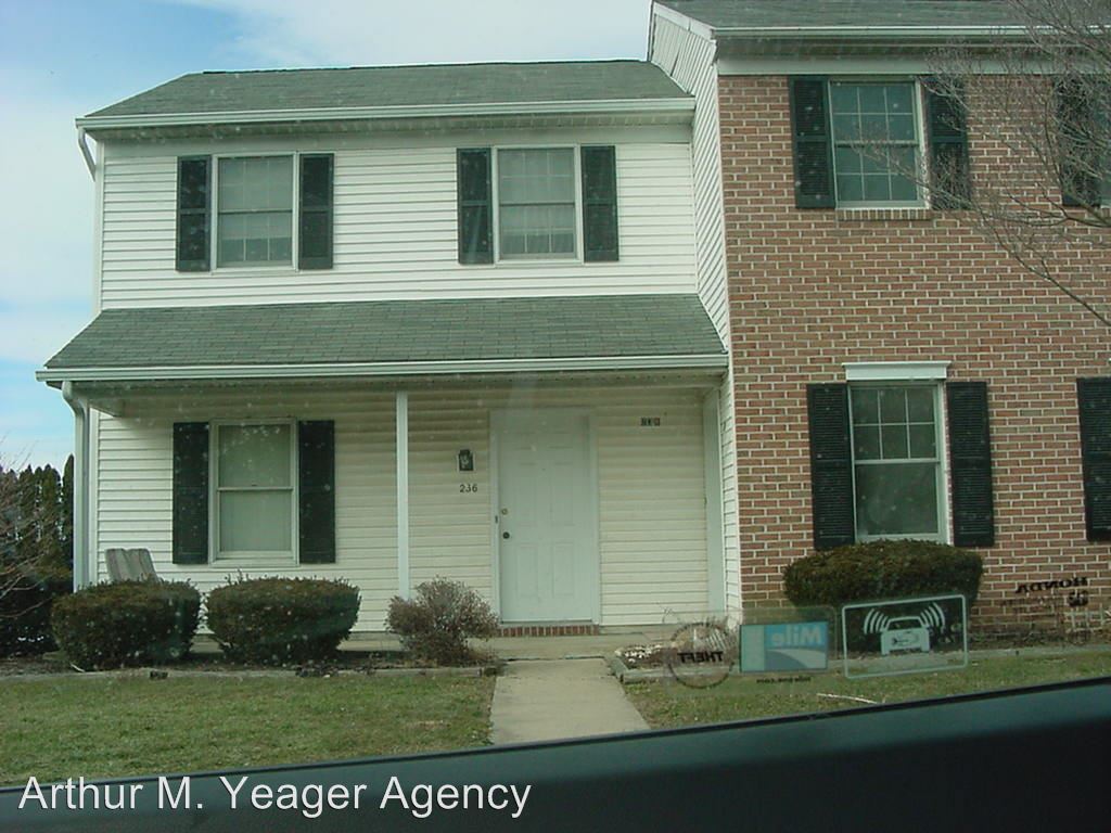 Primary Photo - 238 Colonial Dr