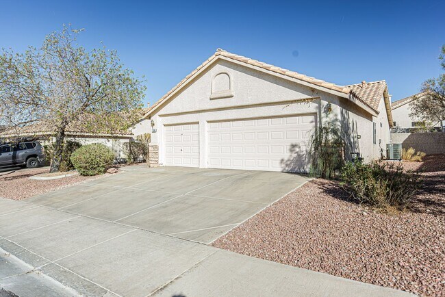 Building Photo - 238 Ventana Village Ln