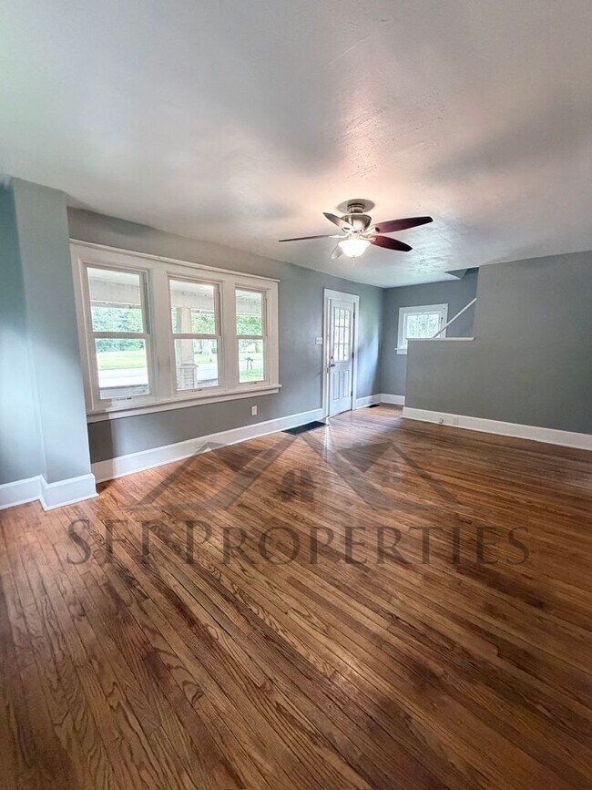 Foto del edificio - 1801 S Lincoln Ave