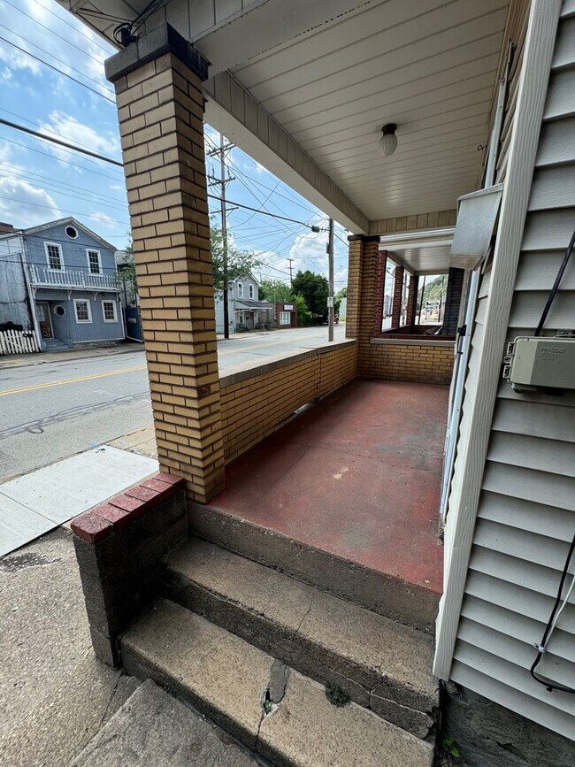 Building Photo - Spacious 3 Bedroom 1.5 Bathroom House, McK...