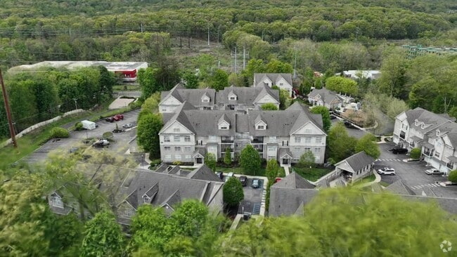  - The White Oaks