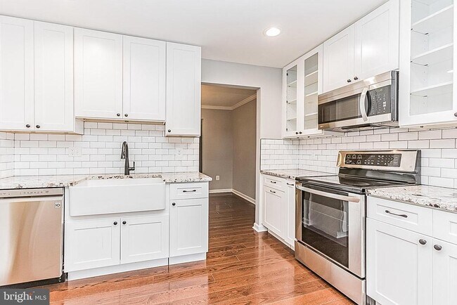 Foto del edificio - 10414 Armstrong St