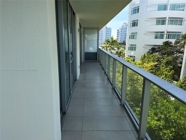 Foto del edificio - 6620 Indian Creek Dr