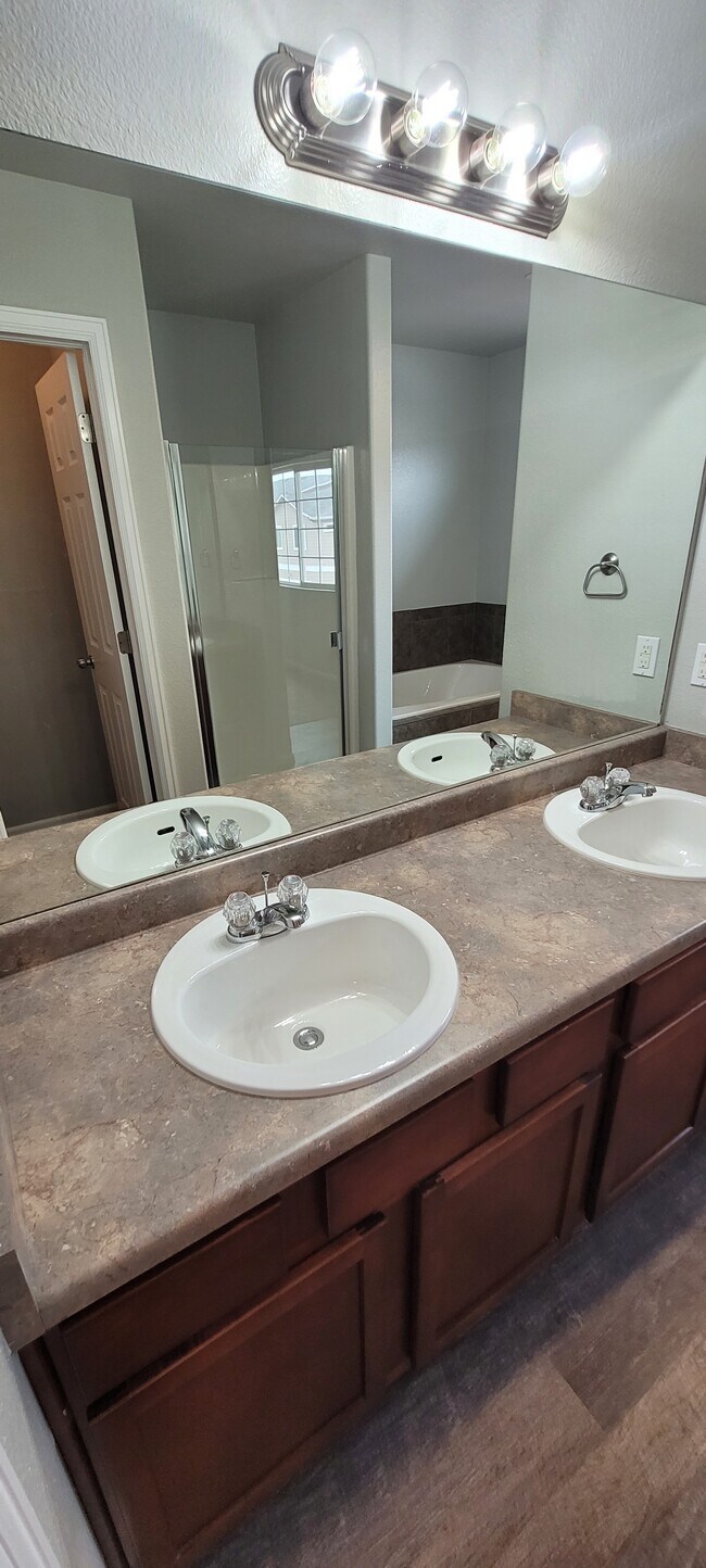 3074 Shikra Vw, Colorado Springs, CO 80916 Townhome Rentals in