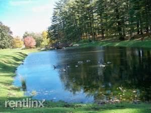 Building Photo - 1 br, 1 bath Condo - Carriage Hill Condomi...