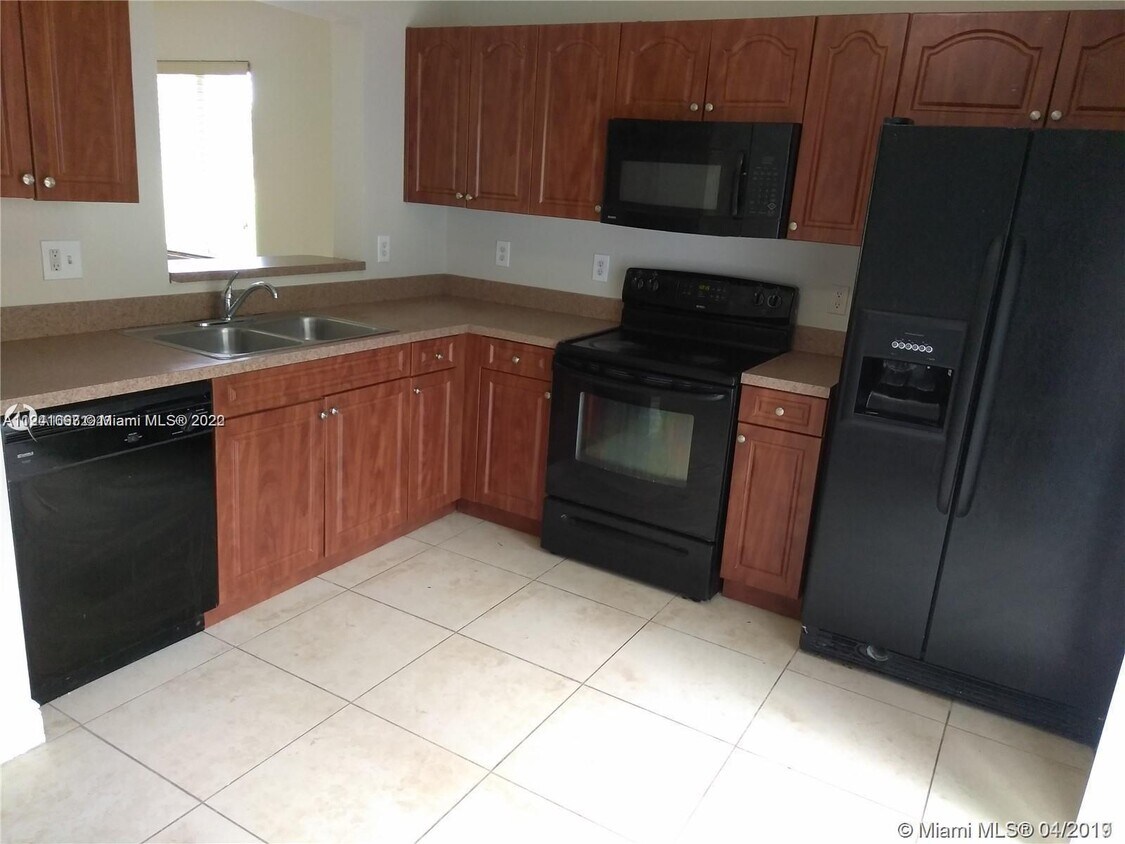 6255 SW 47th Manor Unit 101, Davie, FL 33314 Apartment for Rent in