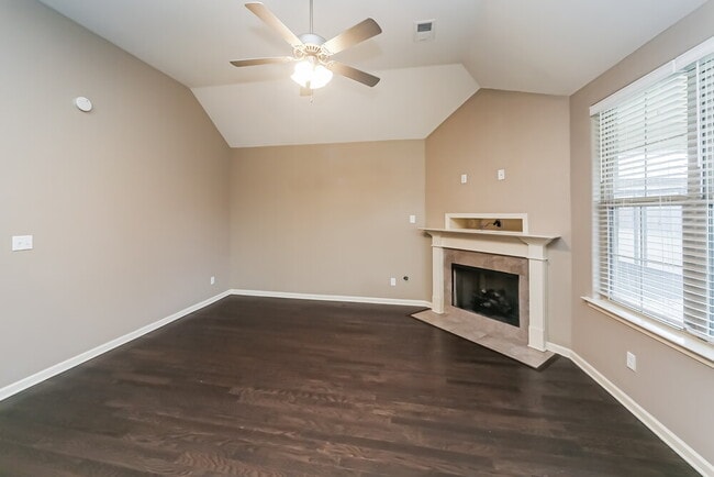 Building Photo - 155 Hidden Meadows Ln