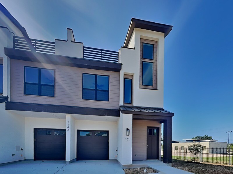 Foto principal - 5142 Kelwood St