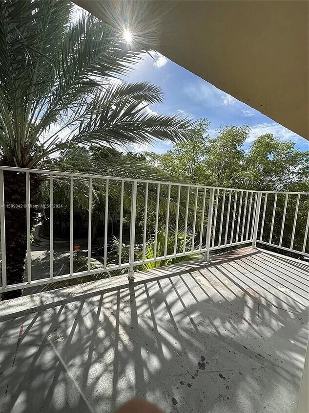 Foto principal - 1805 Sans Souci Blvd