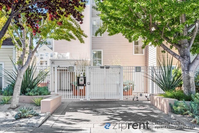 Foto del edificio - 1 br, 1 bath Condo - 550 Ortega Avenue, Mo...