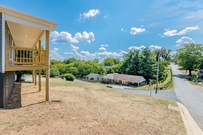 Foto del edificio - 1020 Pansy St