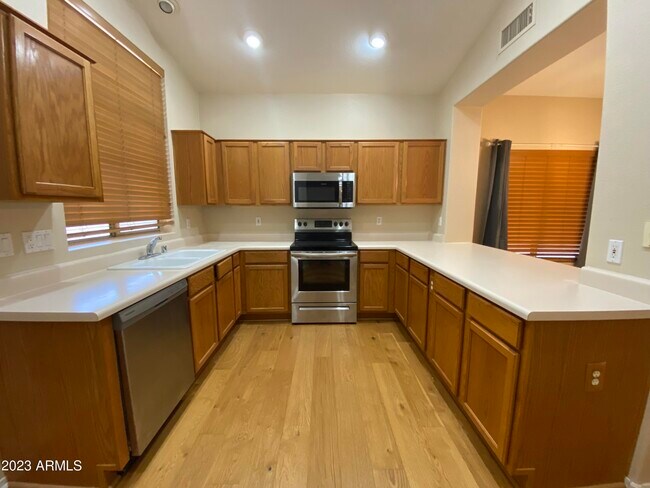 Foto del edificio - 25224 N 41st Ave