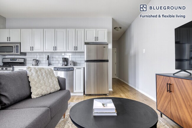 Foto del edificio - 3266 N Clark St
