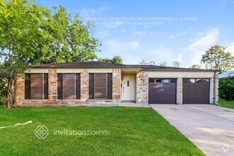 Building Photo - 745 Academy Ln