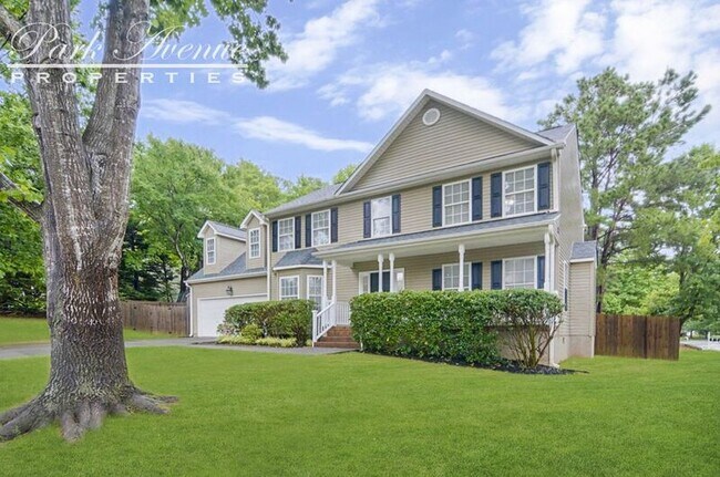 Building Photo - 1804 Mystic Dr