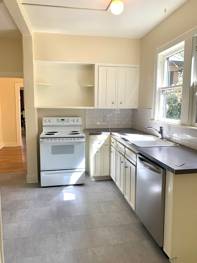 Foto del edificio - 4207 N Albina Ave