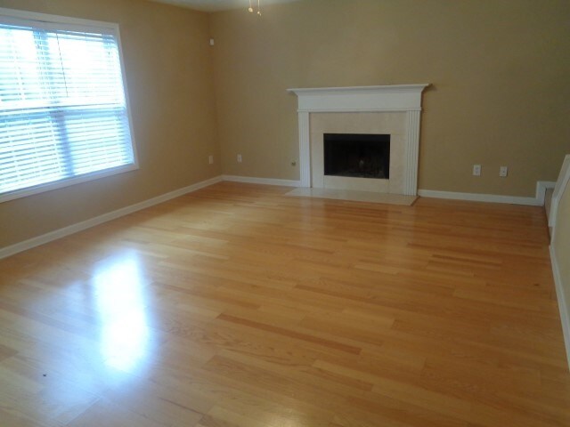 Building Photo - 1480 Cheshire Court